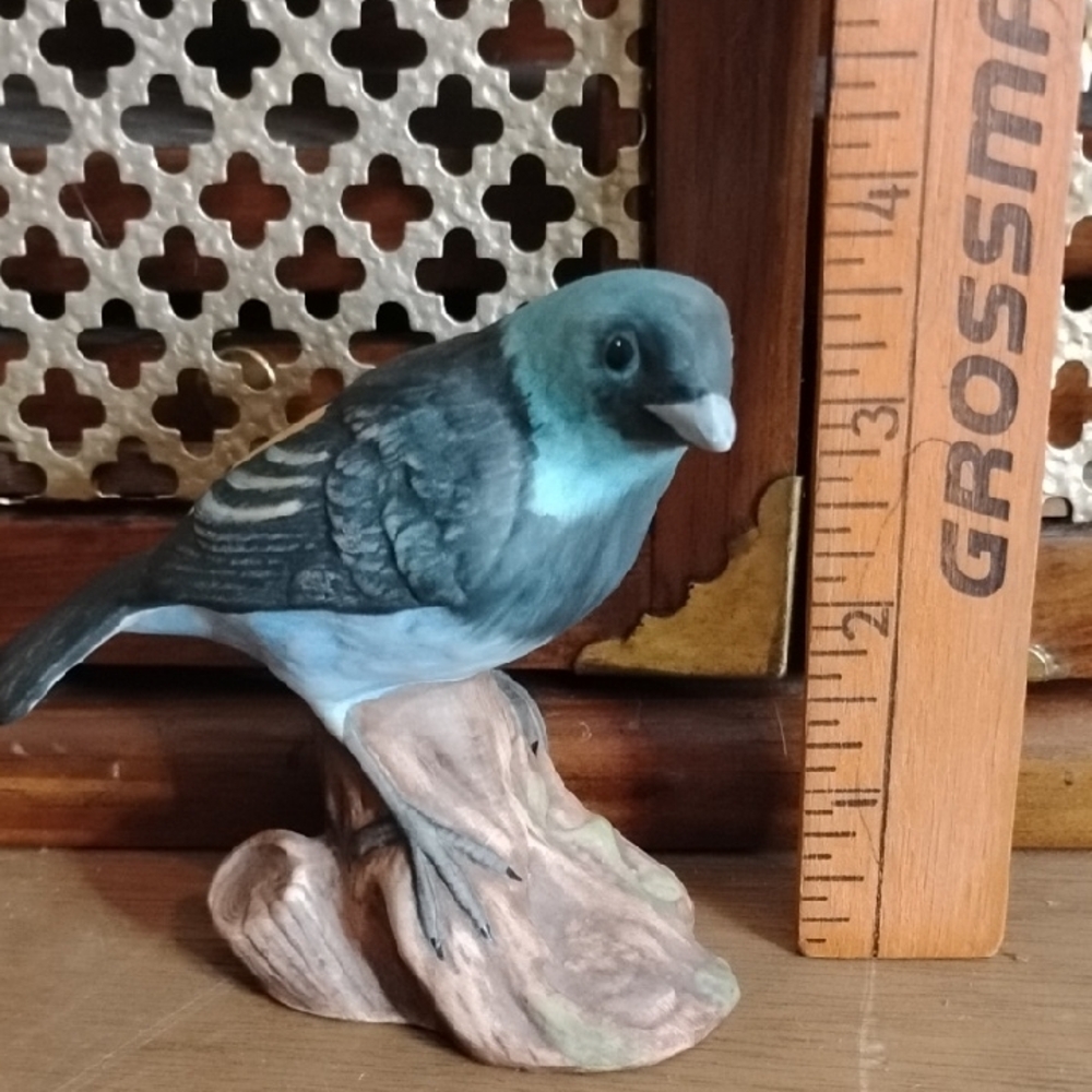 Blue and Brown Bird Figurine - Picture 5 of 7